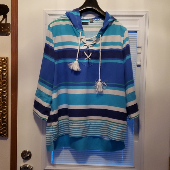 Zenergy by Chico's Tops - Hooded shirt